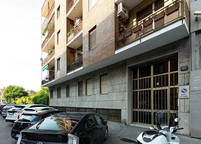 Udine M2 Balcony Milan
