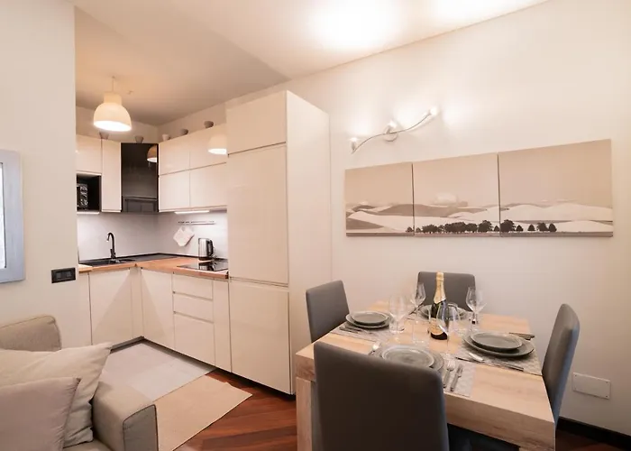 Brera Stylish Apartment,