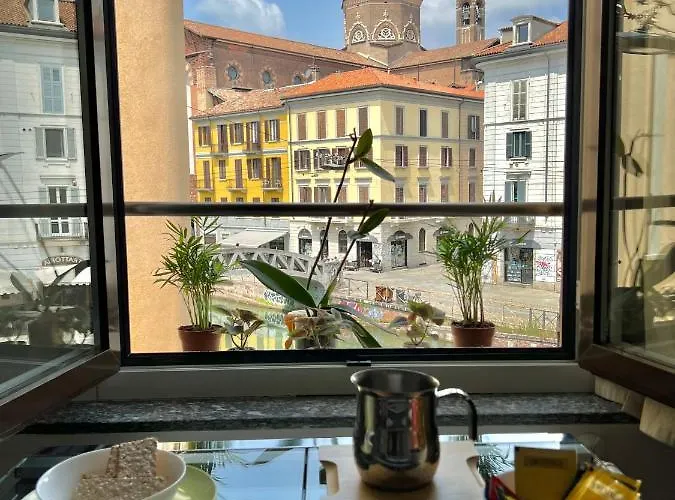 Appartement Beautiful View Navigli Milaan