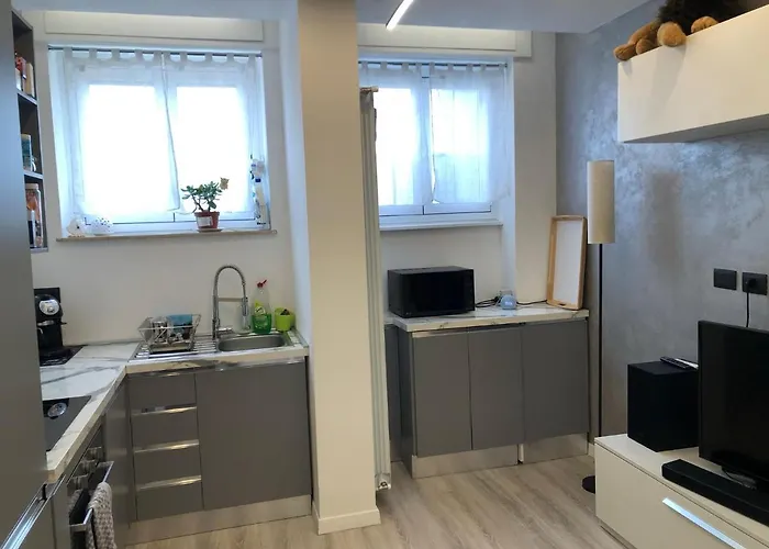 N&ghomesweethome Monet Elegante - Affari Apartmán Milán