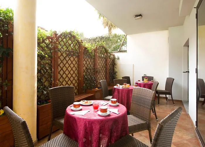 Ideale Hotel 3*