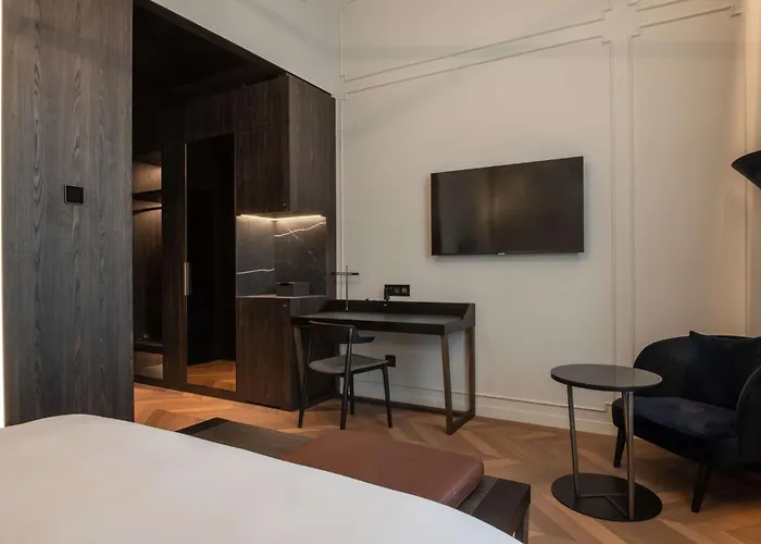 Otel Palazzo Touring Club Milan, A Radisson Collection