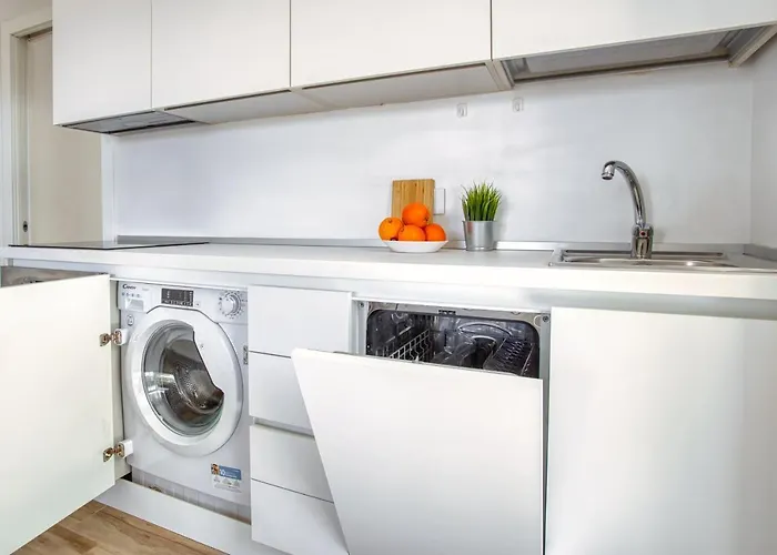 דירה Just Urban - Modern 1-br Flat With 90 Sqm Terrace - M4 Tolstoj