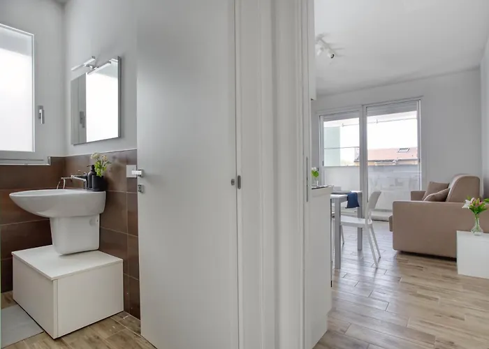 דירה Just Urban - Modern 1-br Flat With 90 Sqm Terrace - M4 Tolstoj