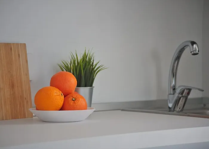 Just Urban - Modern 1-br Flat With 90 Sqm Terrace - M4 Tolstoj מילאנו