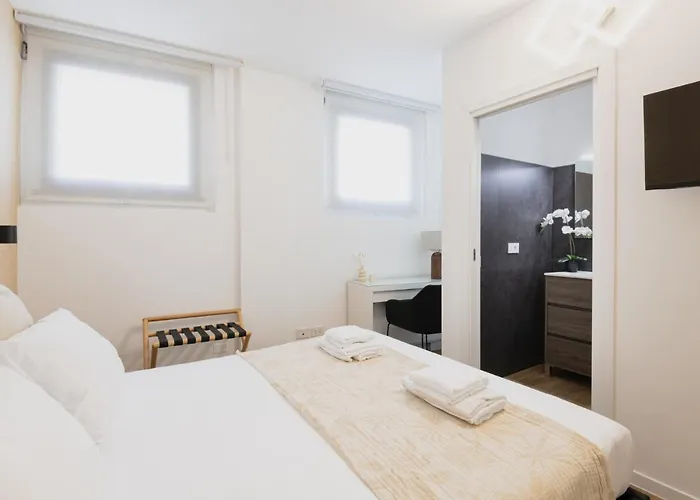 Easylife - - Circo 13 - Centro Storico Apartment Milan