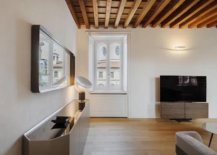Apartmán Easylife - - Piazza Santo Stefano 12 - Duomo