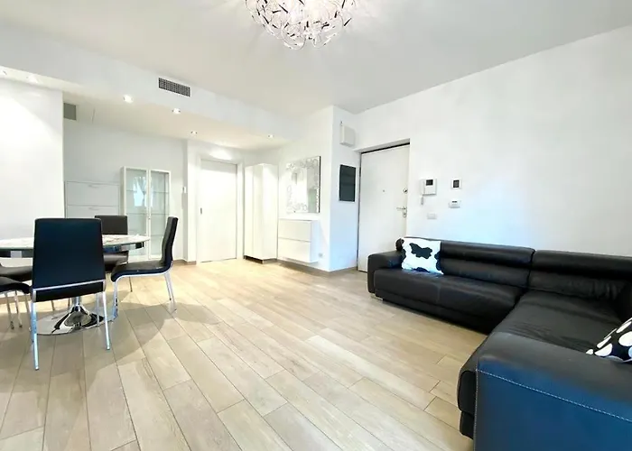 Appartement Mpm - Belinzaghi 5 6 Pax *
