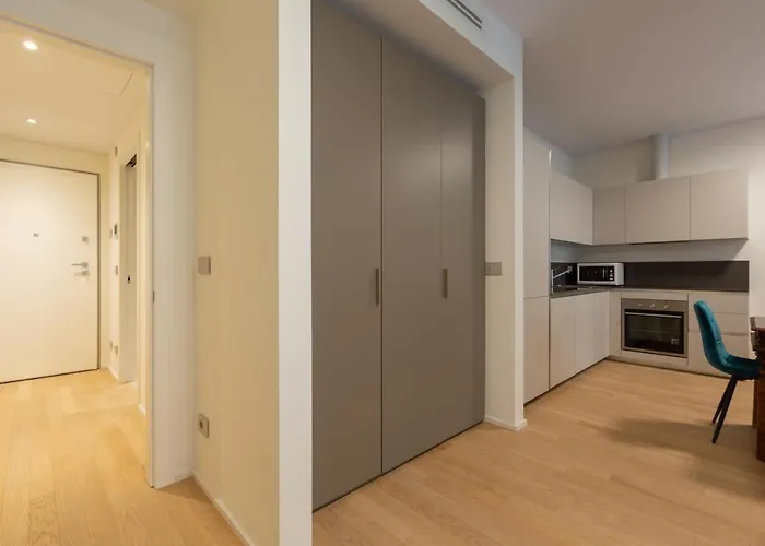 Easytopstay - Cozy Flat With Parking Lägenhet Milano
