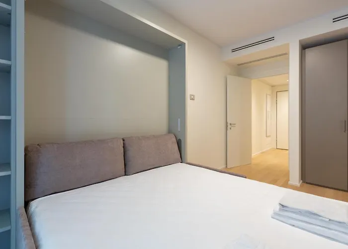 Easytopstay - Cozy Flat With Parking Lägenhet Milano