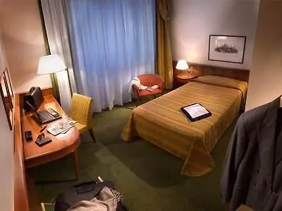 Hotel Cavour Milán