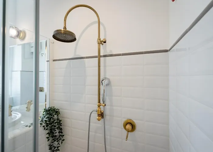 Cinque Vie Floor - Center *