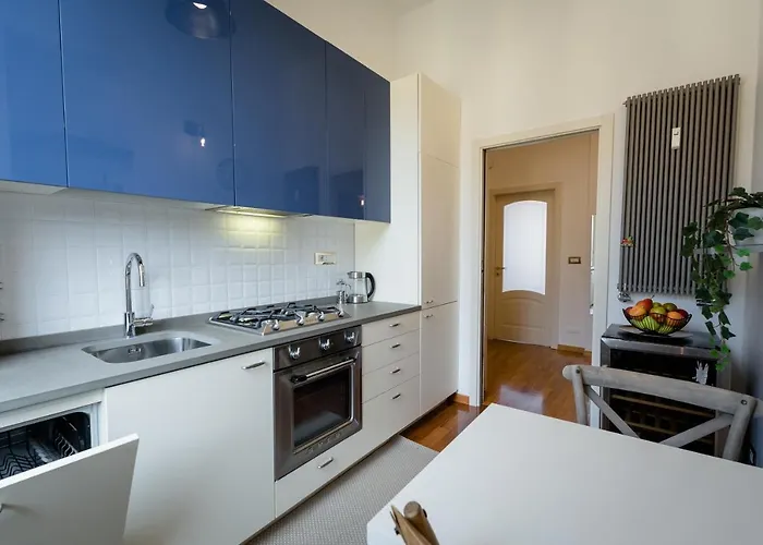 Cinque Vie Floor - Center