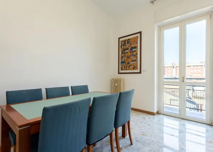 Garibaldi Two Bedrooms By Halldis