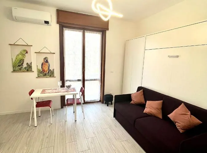 Marghespace Zona Stazione Con Letto Matrimoniale E Bagno * מילאנו