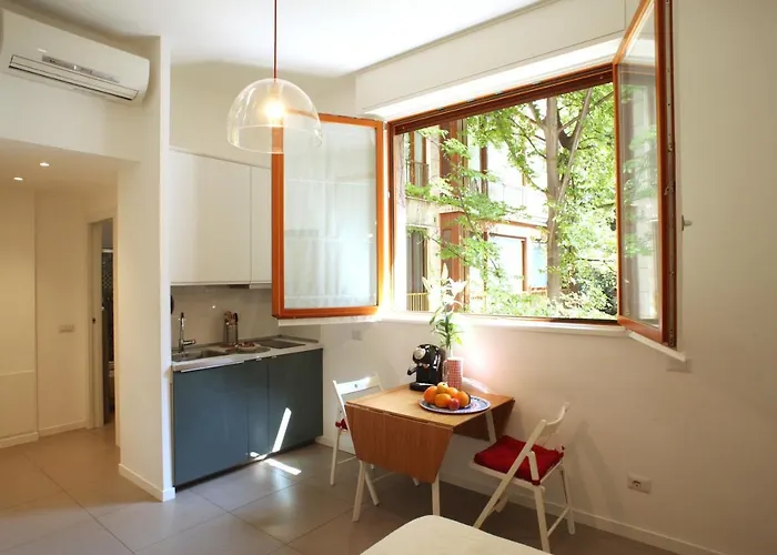 Boutique Duomo E Universita Bocconi Apartamento Milán