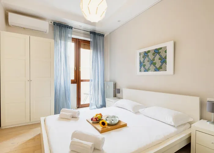 Easylife - - Novi 2 - Navigli *