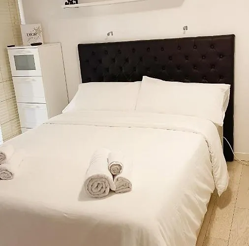 Accogliente Loft A 8 Min Dal Duomo * 米兰