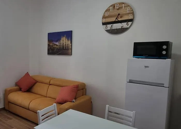 Bilocale Con Park Privato 아파트 밀라노