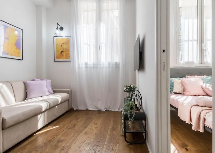 Hostmate - Milano - Disciplini'S Touch - Duomo Apartment *