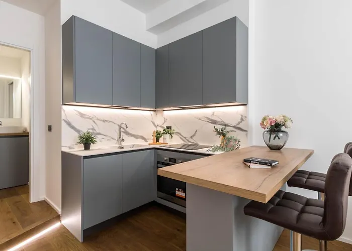 Hostmate - Milano - Disciplini'S Touch - Duomo Apartment Milan