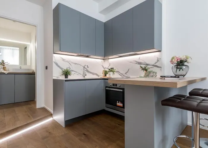 Hostmate - Milano - Disciplini'S Touch - Duomo Apartment *