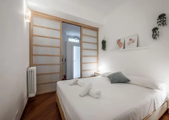Appartement Duomo In 10 Minutes - Quiet With Free Netflix And Wifi *