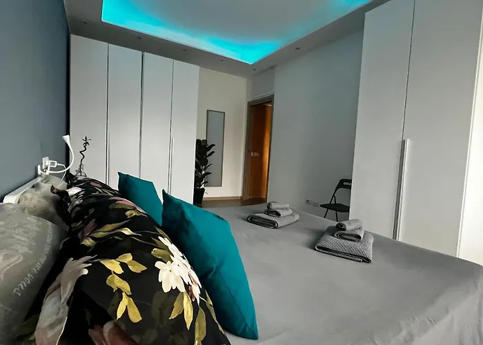 Prestigioso Trilocale Sui Navigli Con A/c & Wi-fi 아파트
