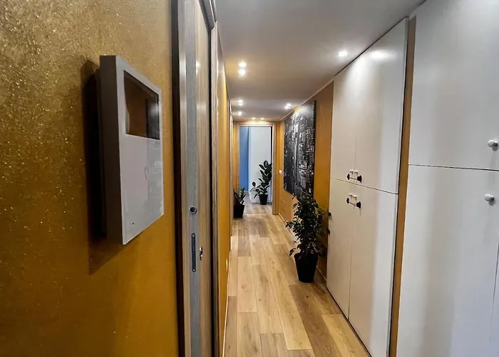 Prestigioso Trilocale Sui Navigli Con A/c & Wi-fi * 밀라노