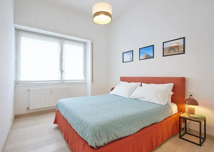 Hale - Porta Romana Apartmán