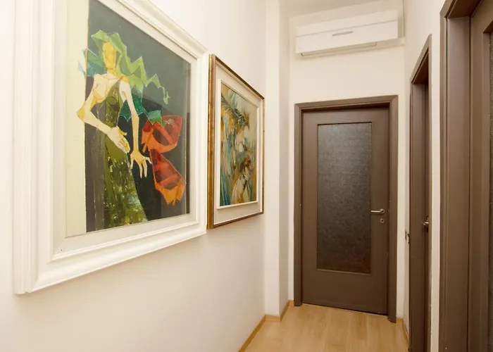 Appartement Note D'artista-duomo 15 Minutes Milaan