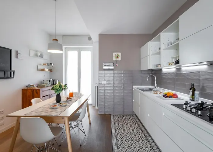 Ferrucci, 10 - Elegante Oasi Urbana A Lägenhet