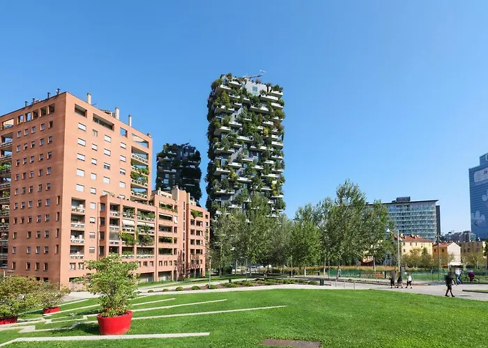 Luxury In Bosco Verticale Isola 米兰