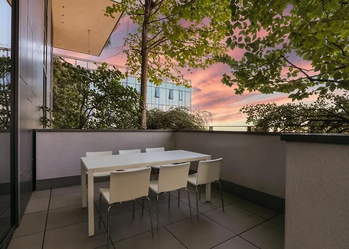 Luxury In Bosco Verticale Isola 公寓 *