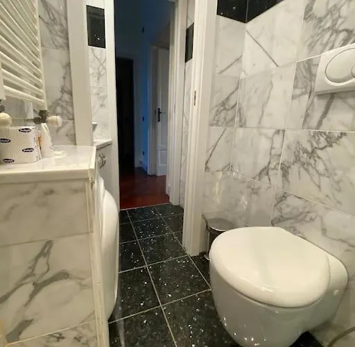 Casa Delle 5 Giornate Di * Milán