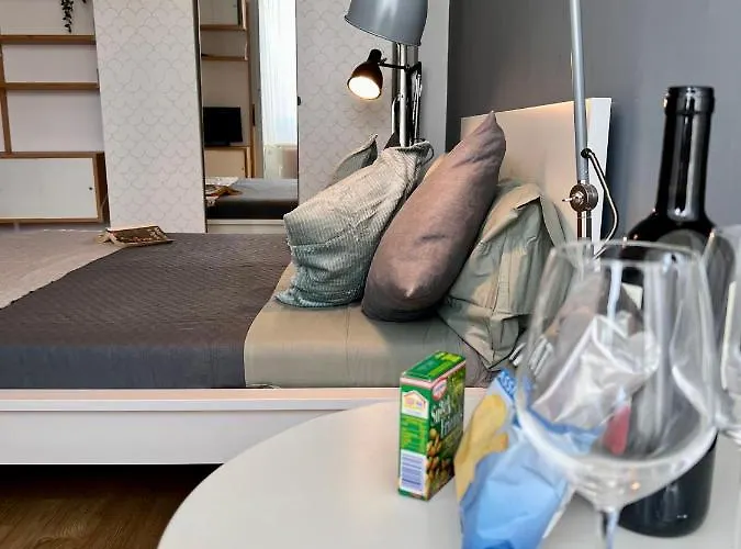 Cozy 3 Km Away From Duomo Apartman