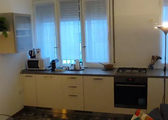 Melaverdeflat Porta Venezia-dateo Metro 4 Lägenhet *