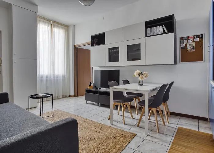 Hostmate - - Lomellina - Citta Studi Διαμέρισμα