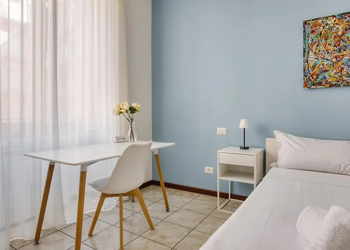 Hostmate - - Lomellina - Citta Studi Διαμέρισμα *