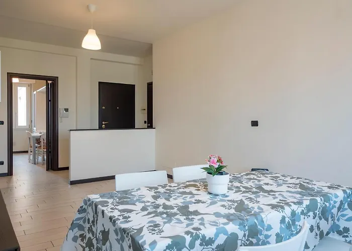 Youhosty - Murat 85 Milano
