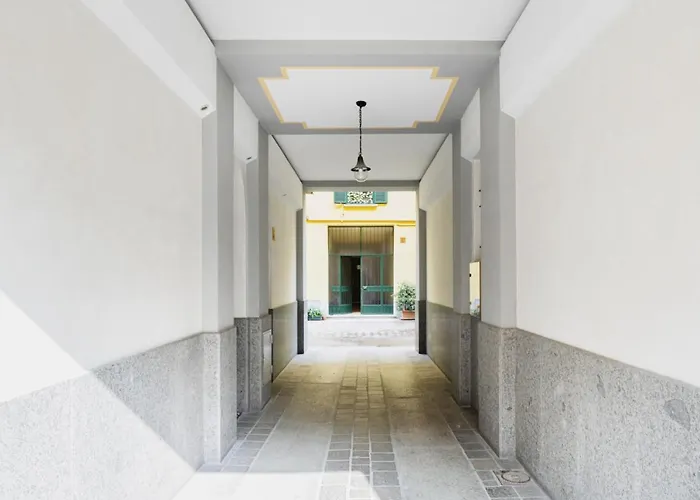 Easylife - - Sottocorno 5a - Historic Center Appartement Milan