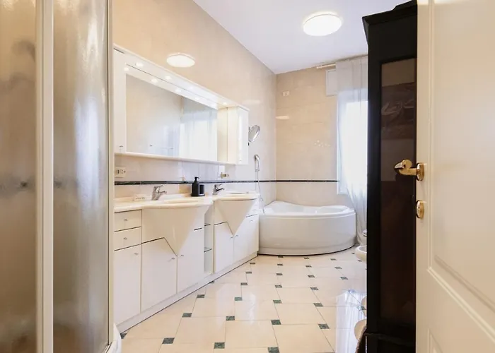 Easylife - Attico 230mq Con Terrazza Area Bocconi Appartamento