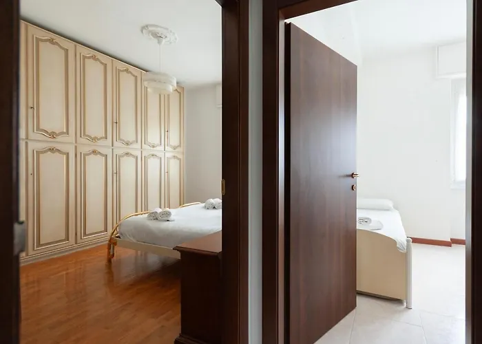 Casa Klimt - 10 Minuti Dal Duomo Appartement Milaan