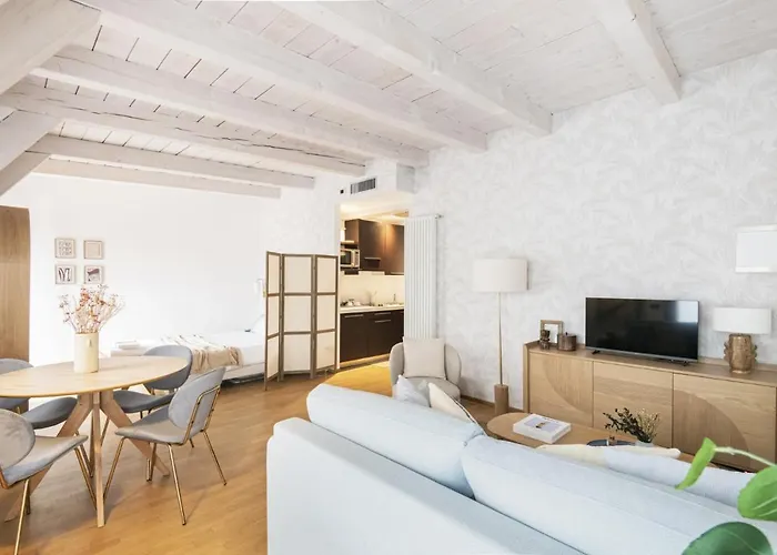 Easylife - - Garofalo 5 - Citta Studi