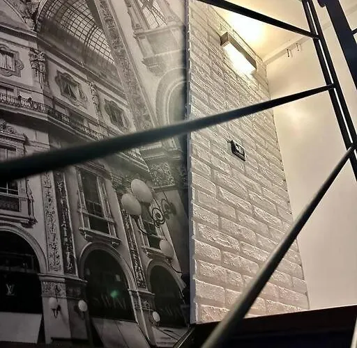 Loft Centro, 10 Min From Duomo Apartment