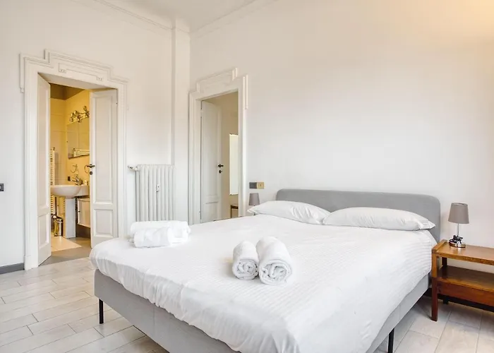 Joivy Wonderful Apt Next To Sforzesco Castle *