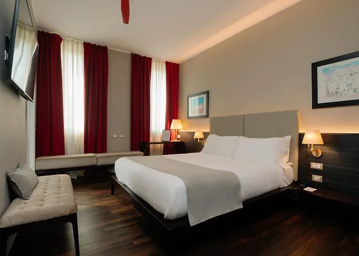 10 Keys ホテル ミラノ