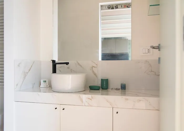 Youhosty - Lambro12 * 밀라노