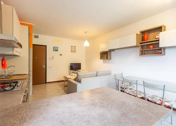 Accogliente Con Terrazzo E Vista * Milaan