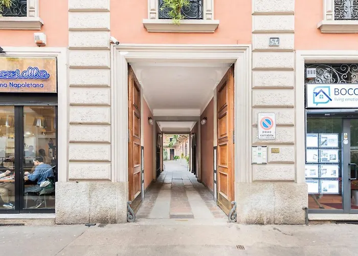 Bocconi 2 In Stile Corte Milanese Apartment Mailand
